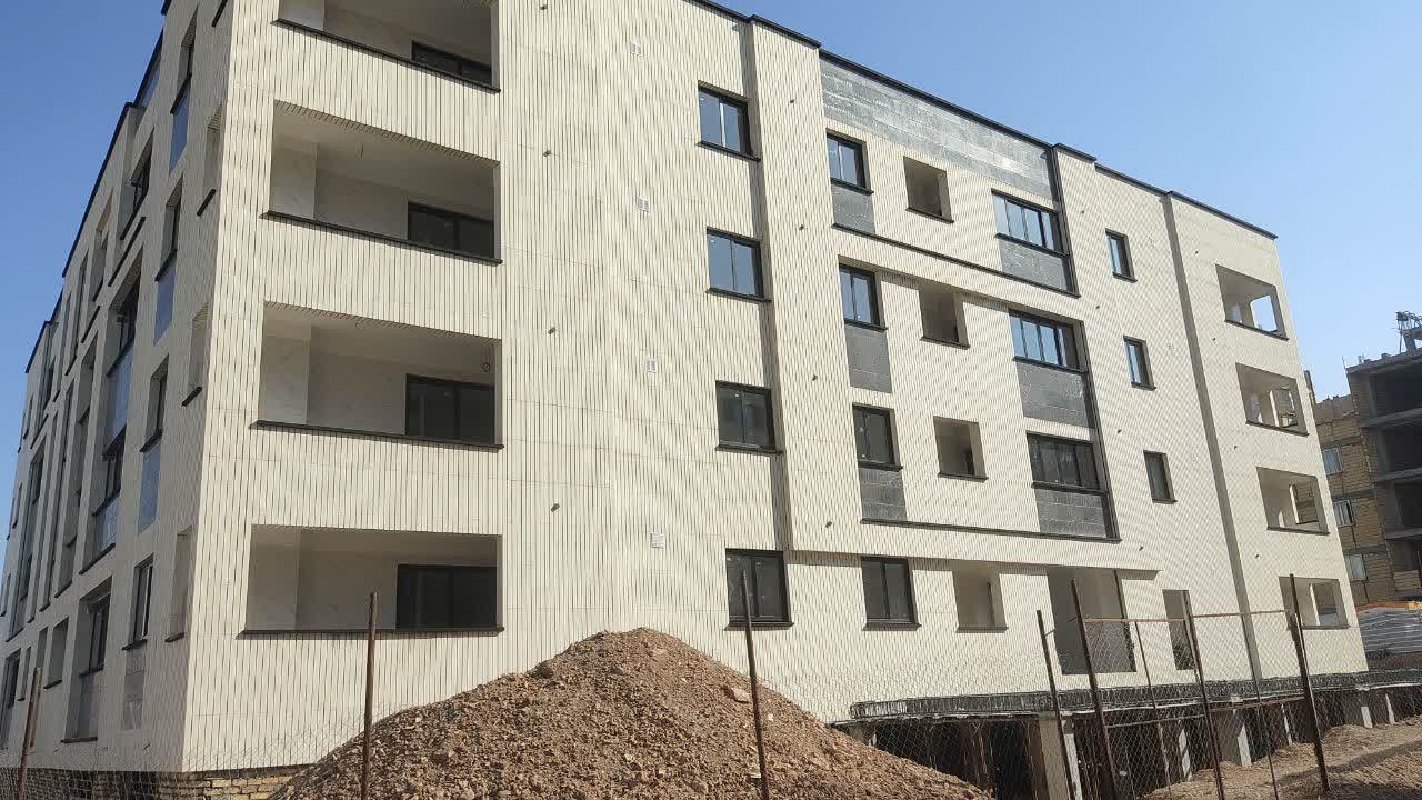 پروژه ۳۲ واحدی مهندس کریمی | اجرای پنجره دوجداره UPVC