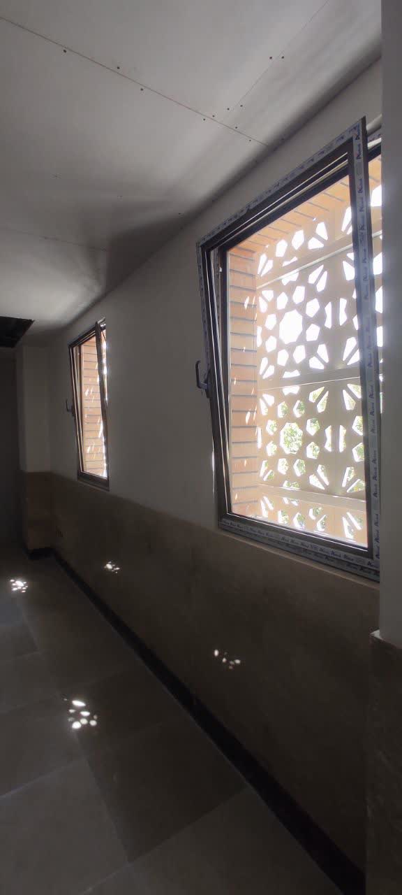 شهرداری خورزوق | نصب درب و پنجره دوجداره UPVC