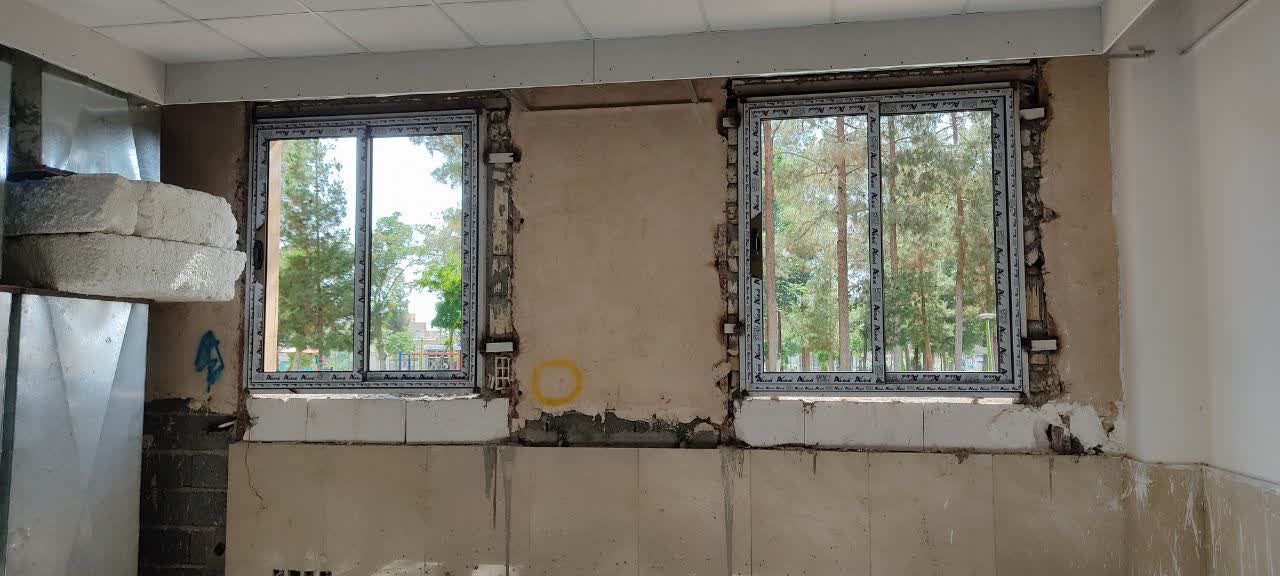 شهرداری خورزوق | نصب درب و پنجره دوجداره UPVC