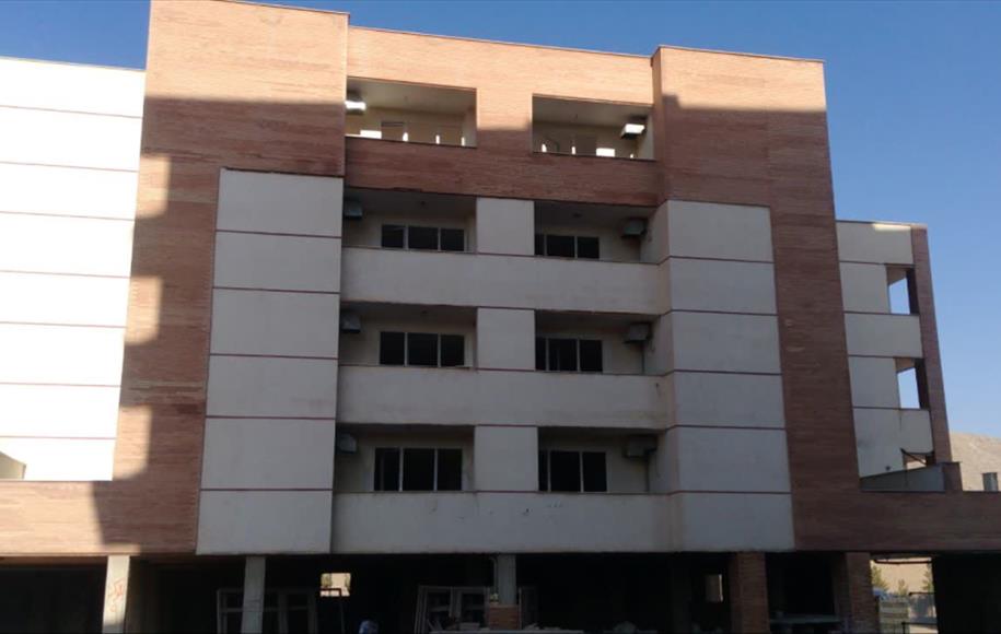 پروژه ۳۲ واحدی توسعه | نصب پنجره دوجداره UPVC در اصفهان