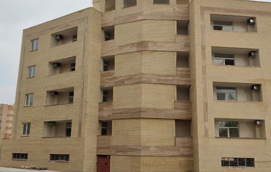پروژه ۳۲ واحدی مسکن مهر | نصب پنجره دوجداره UPVC در اصفهان