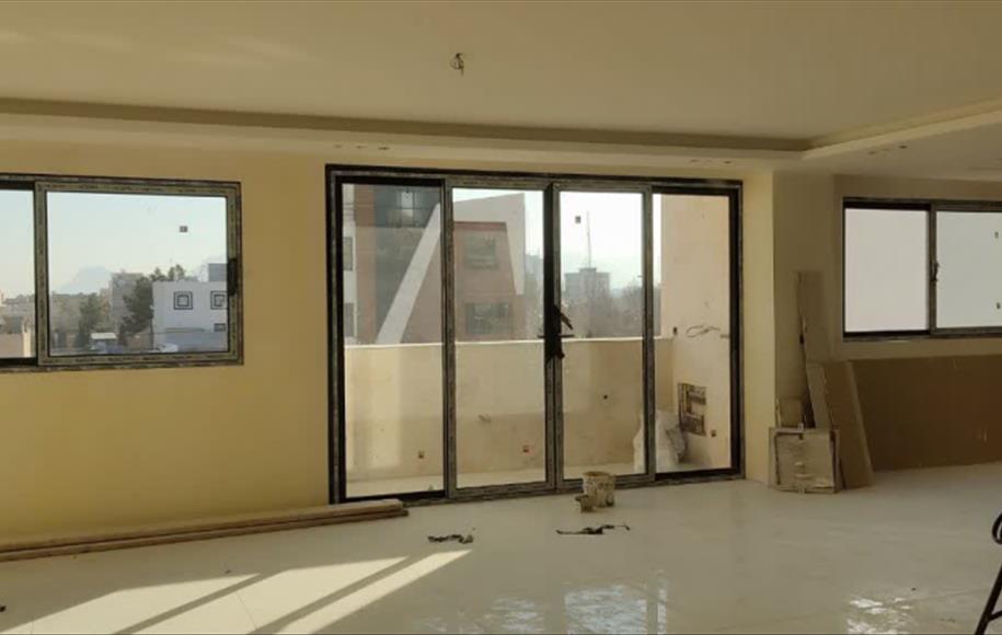 پروژه ۸ واحدی شاهین شهر | نصب پنجره دوجداره UPVC