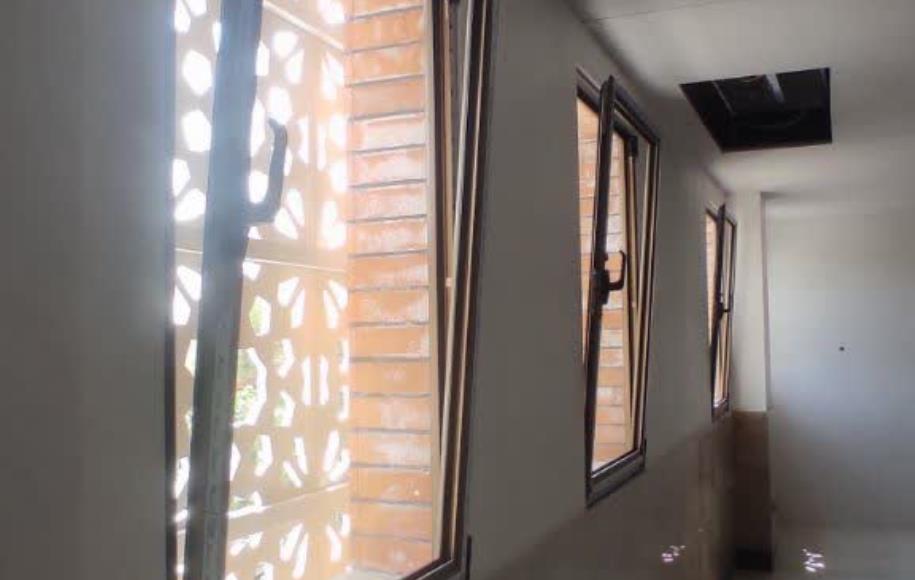 شهرداری خورزوق | نصب درب و پنجره دوجداره UPVC