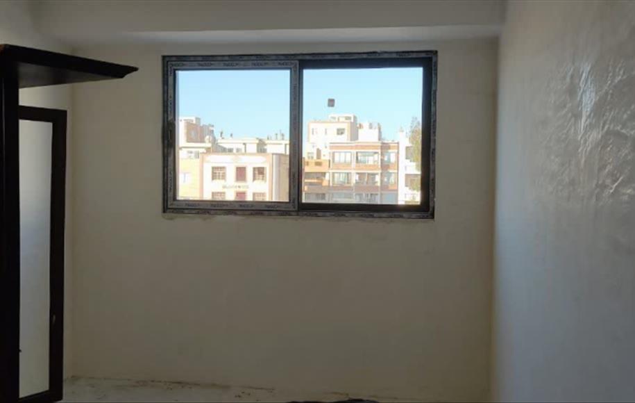 پروژه ۸ واحدی شاهین شهر | نصب پنجره دوجداره UPVC